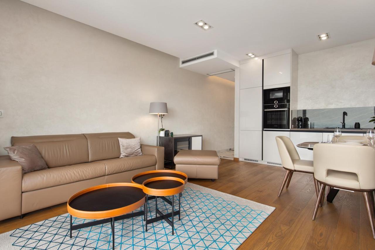 Luxury Apartment Iris Adriatica ***** Opatija Exterior foto